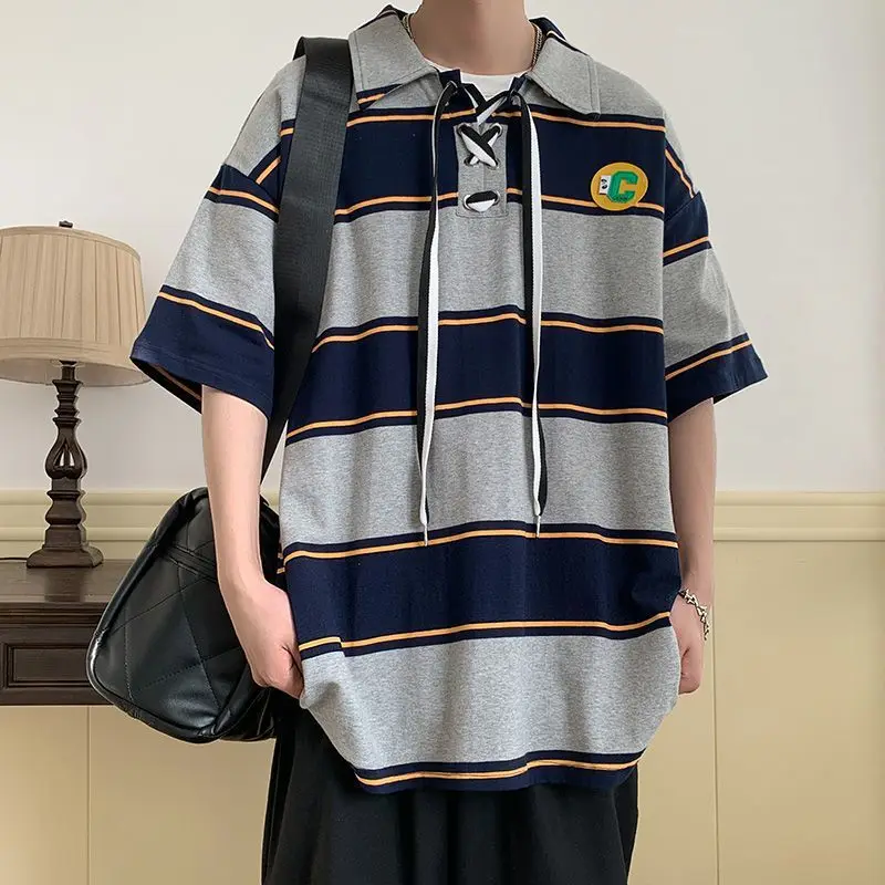 American Style Vintage Casual Men's Clothing 2023 Summer Contrasting Colors Striped Lapel Bandage Fashion Simplicity POLO Shirt
American Style Vintage Casual Men's Clothing 2023 Summer Contrasting Colors Striped Lapel Bandage Fashion Simplicity POLO Shirt