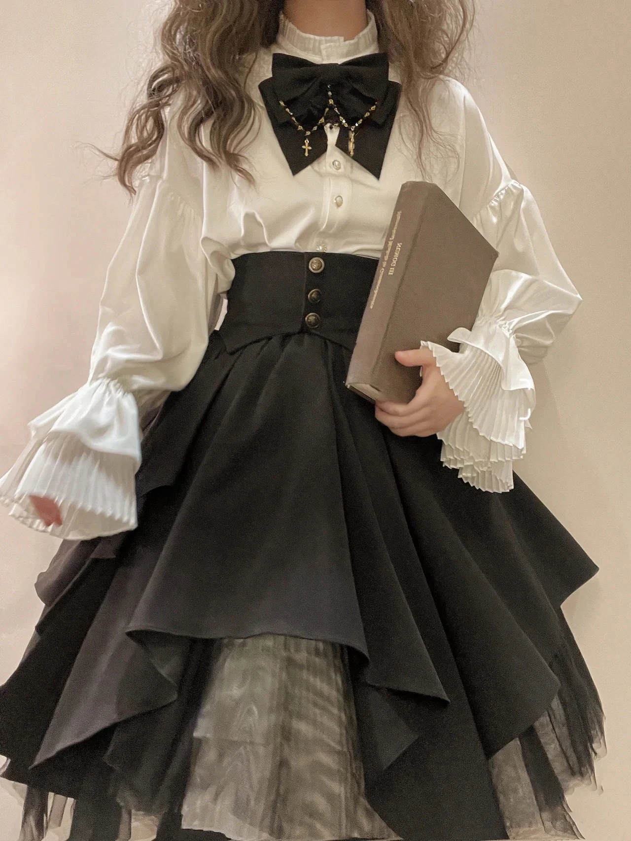 

Gothic Style Lolita Lantern Sleeve Shirt Waist-Tied Sk Skirt Evening Prayer Song Nun Cosplay Clothing Performance