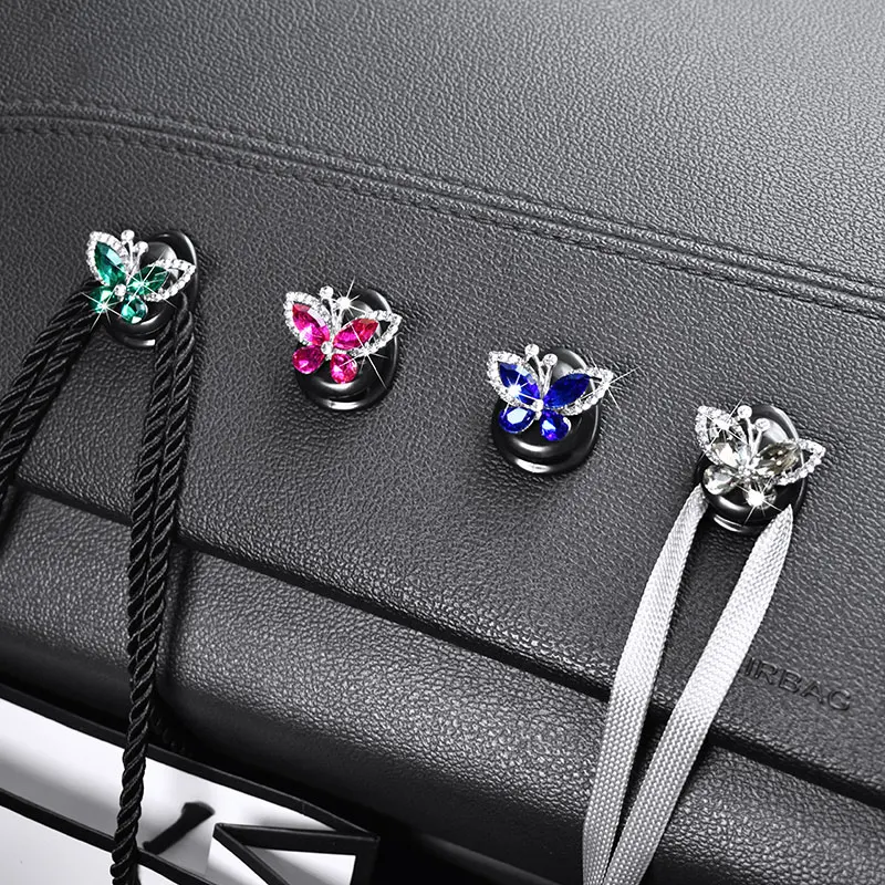 Милое украшение для интерьера автомобиля в виде хрустальной бабочки
Милое украшение для интерьера автомобиля в виде хрустальной бабочки