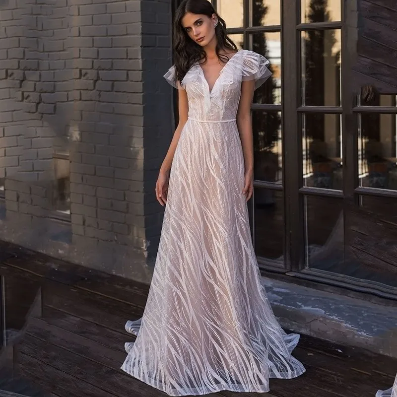 2022 Spring/Summer Women's New Temperament Commuter White Evening Dress Willow Leaf Sexy V-neck Dress
2022 Spring/Summer Women's New Temperament Commuter White Evening Dress Willow Leaf Sexy V-neck Dress