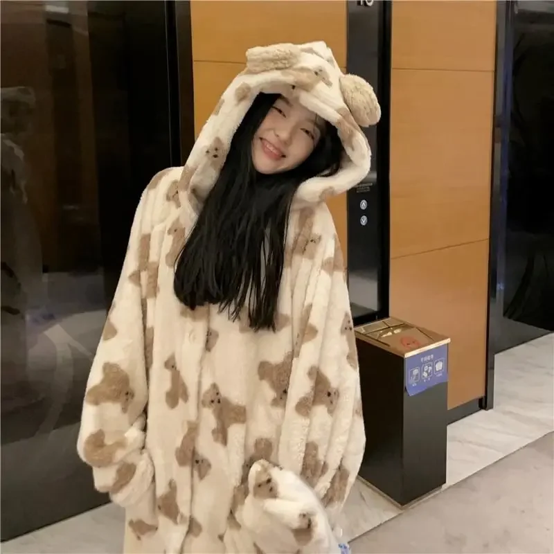 

2023 New Pajamas Girls' Autumn and Winter New Coral Plush Warm Cartoon Cute Little Bear Plush Thickened Hat Nightgown