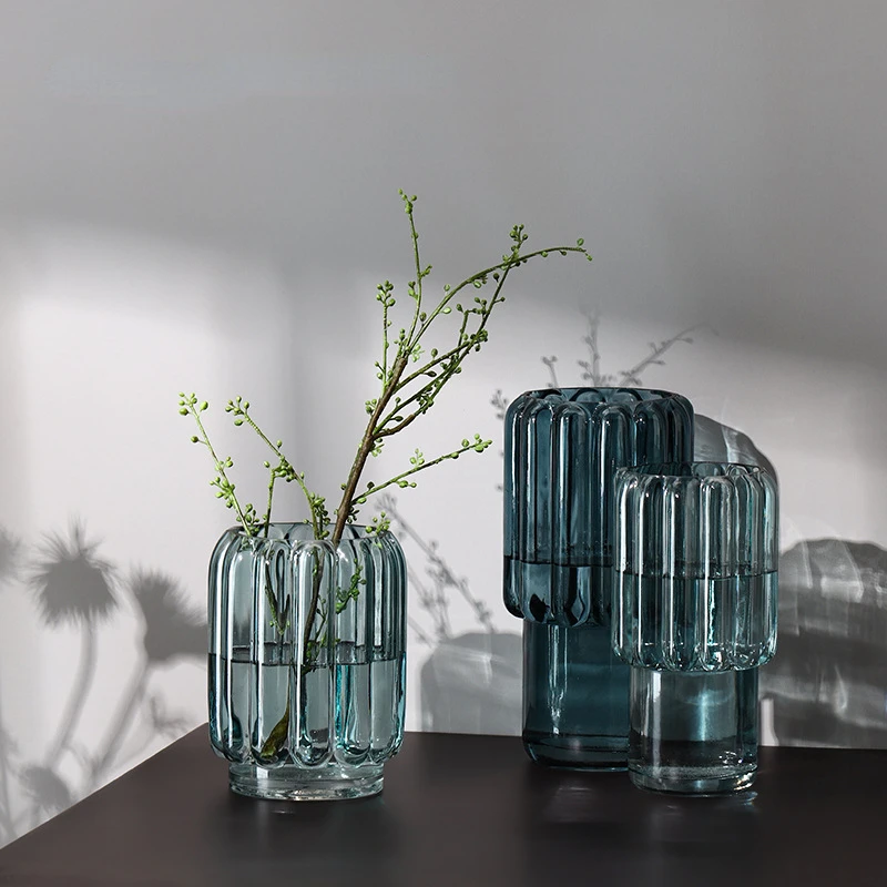 

Синяя Прозрачная Вертикальная стеклянная ваза для дома, дизайнерская мягкая декоративная Цветочная посуда для гостиной