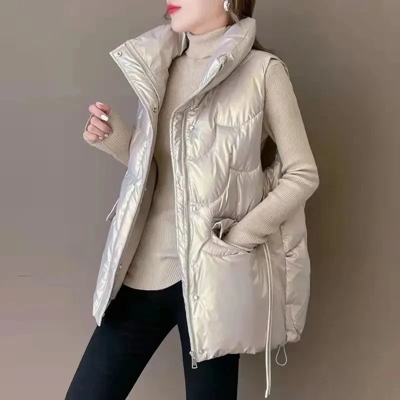 2022 New Down cotton Vest Jacket Women's Autumn Winter Short Stand collar Outerwear Sleeveless Warm Female Casual Waistcoat Tops
2022 New Down cotton Vest Jacket Women's Autumn Winter Short Stand collar Outerwear Sleeveless Warm Female Casual Waistcoat Tops