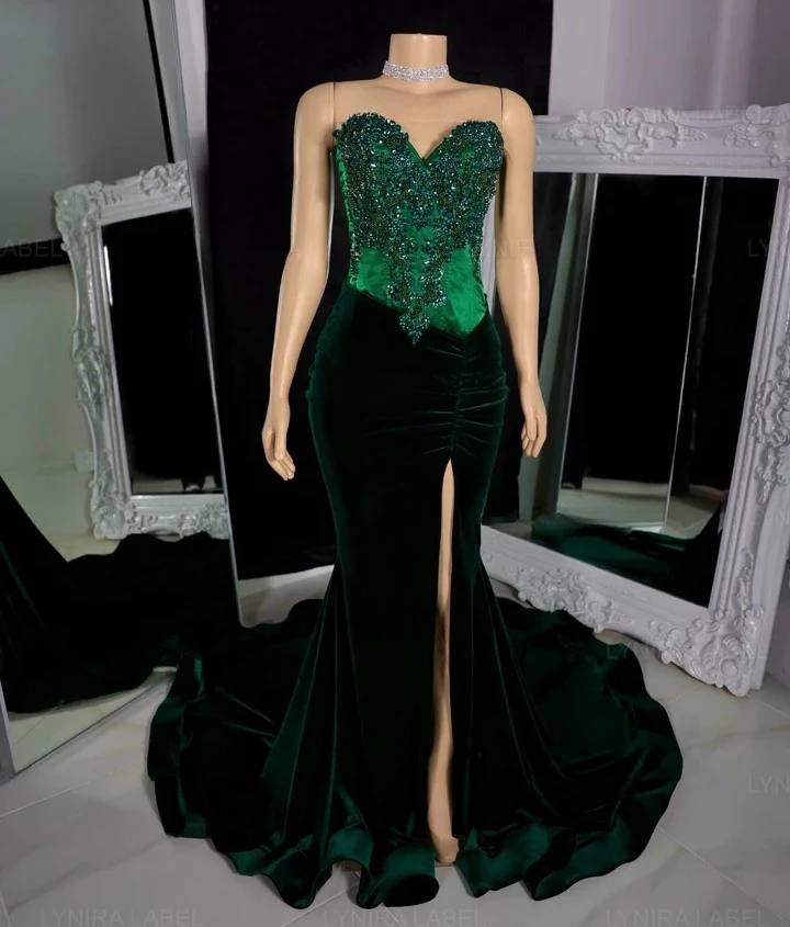 Green Sweetheart Long Black Girls Prom Dresses Mermaid Style Velvet Slit Beaded Backless Prom Party Gowns
Green Sweetheart Long Black Girls Prom Dresses Mermaid Style Velvet Slit Beaded Backless Prom Party Gowns