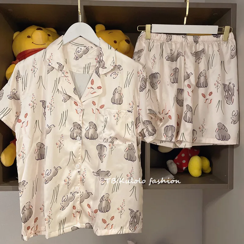 Shorts Short-sleeved Pajamas Female Summer Ice Silk Ink Rabbit Thin Cartoon Silk Net Red Wind Home Wear Set Women Sleepwear
Shorts Short-sleeved Pajamas Female Summer Ice Silk Ink Rabbit Thin Cartoon Silk Net Red Wind Home Wear Set Women Sleepwear