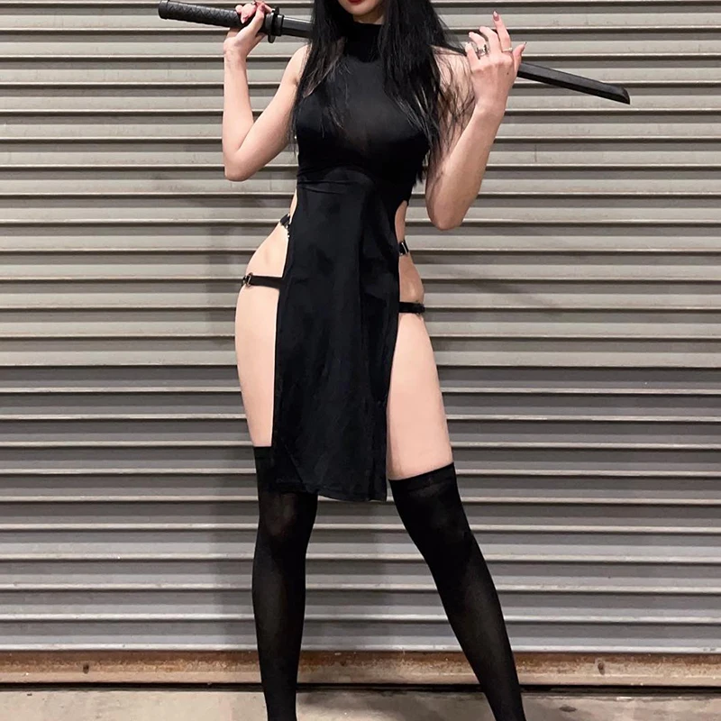 New for summer 2024 solid color pullover sleeveless dress with hollow out side slits and a high waist perfect for a stylish look
New for summer 2024 solid color pullover sleeveless dress with hollow out side slits and a high waist perfect for a stylish look