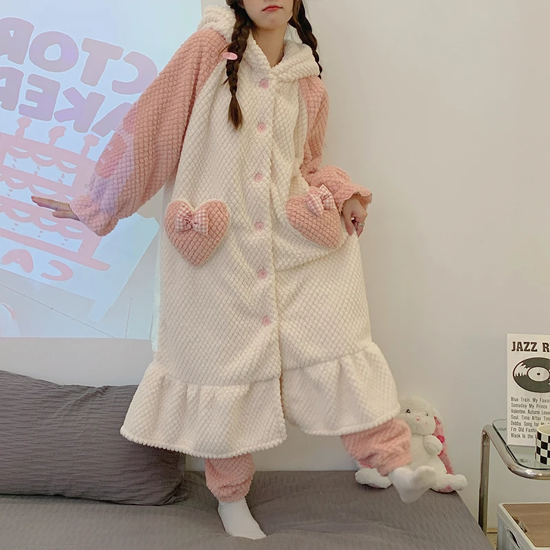 

Women Winter Plus Size Flannel Robe Cute Bunny Ears Hooded Pajamas Thick Coral Fleece Bath Robe Female Warm Gown Robes Sleepwear