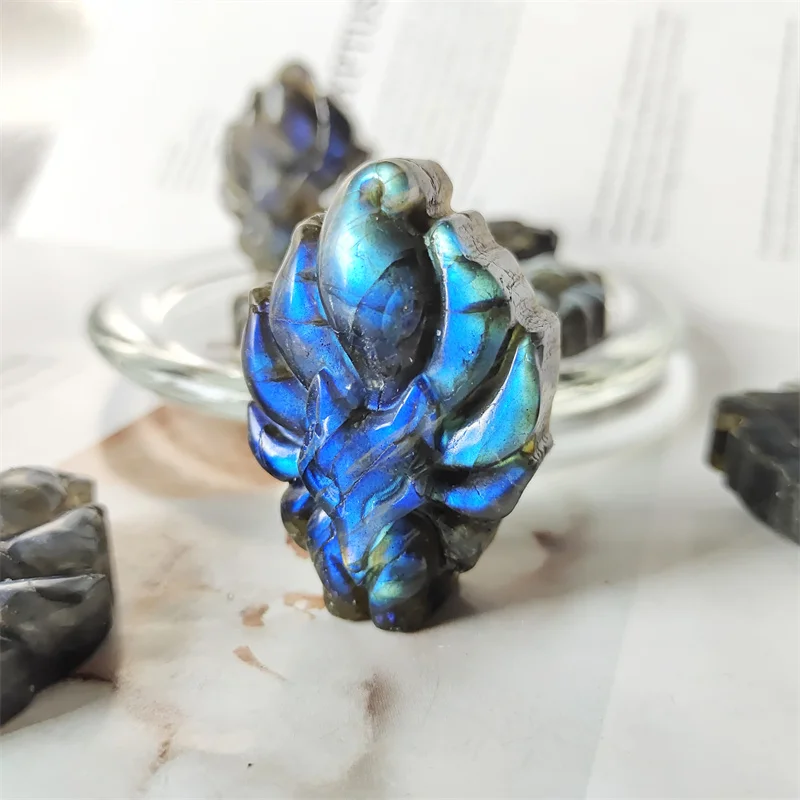 Labradorite Fox Quartz Crystal Carving Polished Healing Natural Stones Gemstones Reiki Decoration
Labradorite Fox Quartz Crystal Carving Polished Healing Natural Stones Gemstones Reiki Decoration