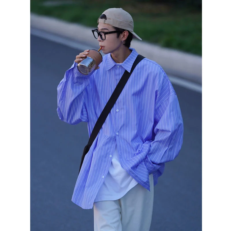2022 Men's Stripe Printing Loose Long Sleeve Shirts Fashion Trend Casual White/blue Color High-quality Shirts Plus Size M-2XL
2022 Men's Stripe Printing Loose Long Sleeve Shirts Fashion Trend Casual White/blue Color High-quality Shirts Plus Size M-2XL