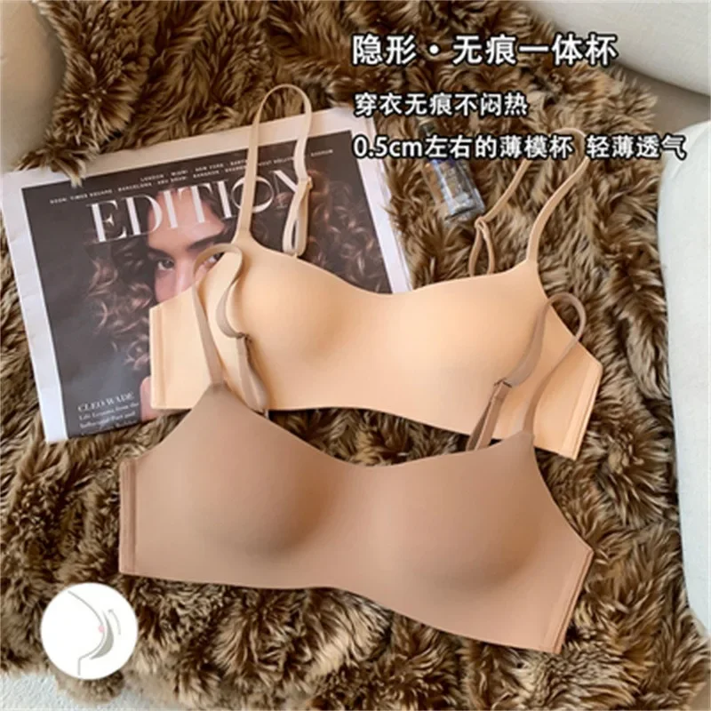 High Quality Sexy Backless Underwire Underwear Women's Small Breast Push-up Breast Bra Adjustment Bra
High Quality Sexy Backless Underwire Underwear Women's Small Breast Push-up Breast Bra Adjustment Bra