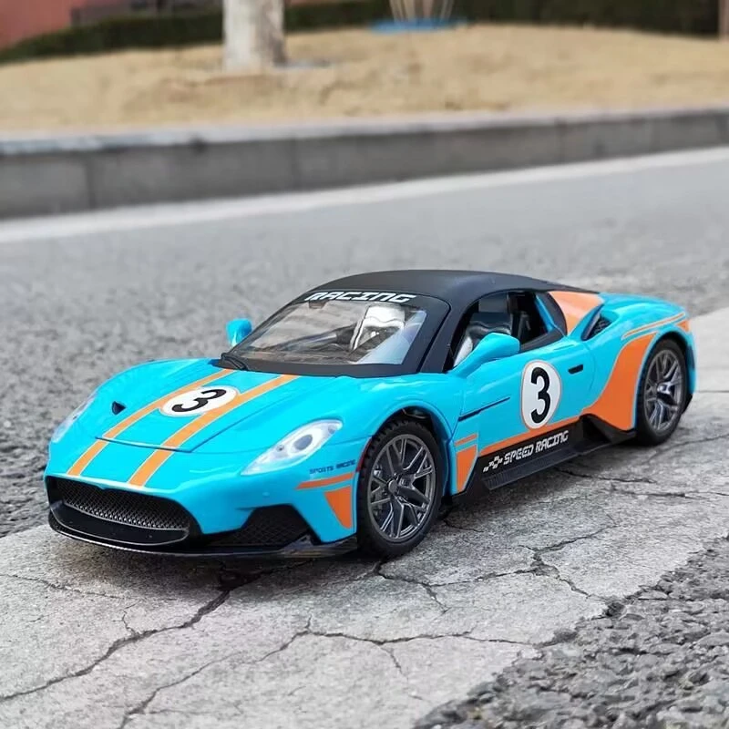 Модель гоночного автомобиля Maserati MC20 из металлического сплава, модель спортивного автомобиля из литого металла, имитация звука и фоторяда, подарок для детей, 1/24
Модель гоночного автомобиля Maserati MC20 из металлического сплава, модель спортивного автомобиля из литого металла, имитация звука и фоторяда, подарок для детей, 1/24