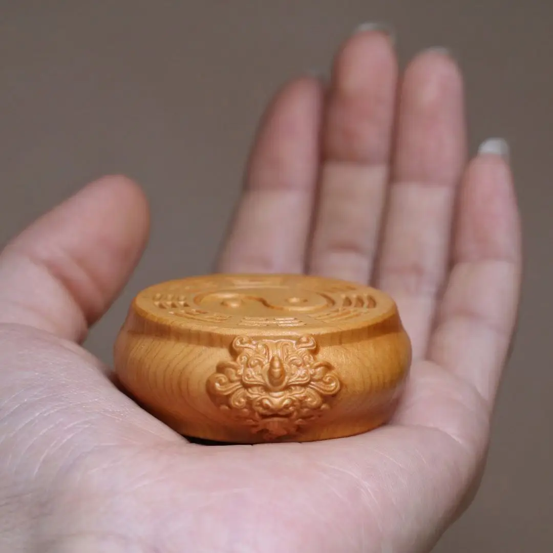 Креативный подарок Thuja, деревянная резьба, рукоятка Сплетницы, игровая посуда, украшения, искусственный чайный коврик, деревянные поделки, украшение для дома
Креативный подарок Thuja, деревянная резьба, рукоятка Сплетницы, игровая посуда, украшения, искусственный чайный коврик, деревянные поделки, украшение для дома