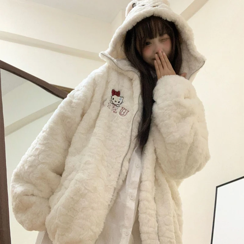 Lamb Plush Hello Kitty Sanrioed Kawaii Velvet Thickened Coat for Girls Autumn Winter Cartoon New Cardigan Hooded Cotton Coat
Lamb Plush Hello Kitty Sanrioed Kawaii Velvet Thickened Coat for Girls Autumn Winter Cartoon New Cardigan Hooded Cotton Coat