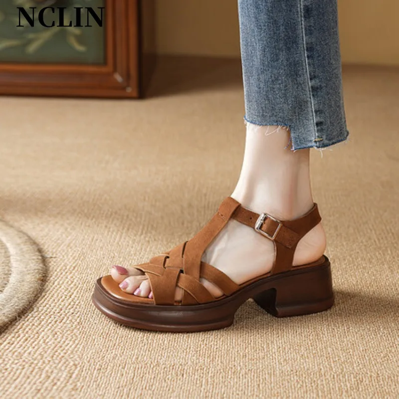 New Women Sandals Genuine Leather Chunky Heel Buckle Strap Platform Sandals Pumps For Women Summer Casual GLADIATOR Women Shoes
New Women Sandals Genuine Leather Chunky Heel Buckle Strap Platform Sandals Pumps For Women Summer Casual GLADIATOR Women Shoes