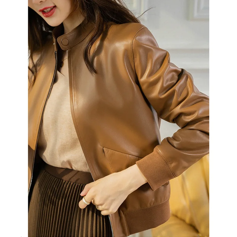 Fall and Winter New 2023 real sheepskin Leather Jacket Short Women's Genuine Leather Coat Baseball luxury Coat
Fall and Winter New 2023 real sheepskin Leather Jacket Short Women's Genuine Leather Coat Baseball luxury Coat