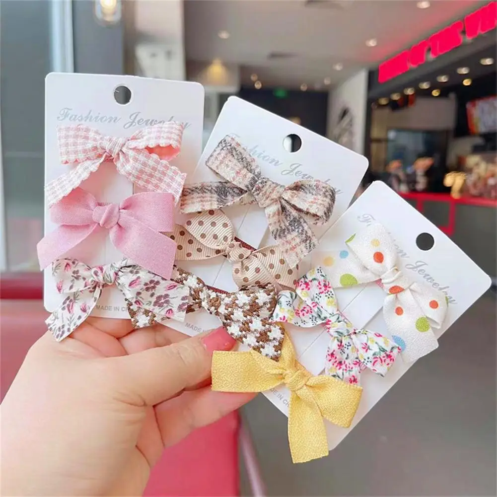 Kids Hairpin Cute Floral Print Hair Barrettes Bowknot Hairpin Toddlers Girls Bow Hair Clip Headress Accessories for Home
Kids Hairpin Cute Floral Print Hair Barrettes Bowknot Hairpin Toddlers Girls Bow Hair Clip Headress Accessories for Home