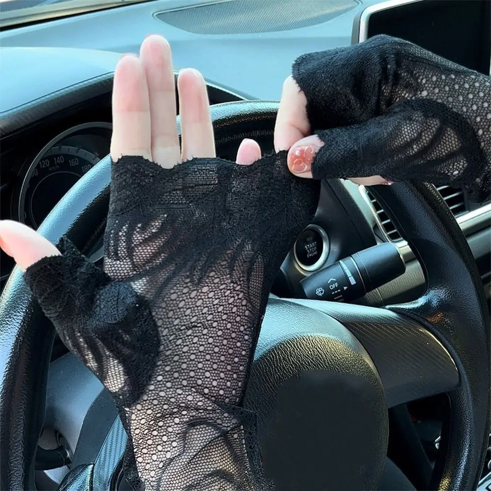 Fashion Summer Sun Protection Lace Gloves Women Cycling Driving Running Thin Sunscreen Gloves Breathable Half Finger Mittens
Fashion Summer Sun Protection Lace Gloves Women Cycling Driving Running Thin Sunscreen Gloves Breathable Half Finger Mittens