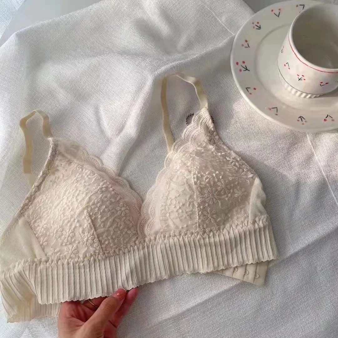 SP&CITY France Romantic Lace Bras Women's Thin Wire Free Gathered Push Up Thin Bra Shoulder Strap Breathable Seamless Brassier
SP&CITY France Romantic Lace Bras Women's Thin Wire Free Gathered Push Up Thin Bra Shoulder Strap Breathable Seamless Brassier