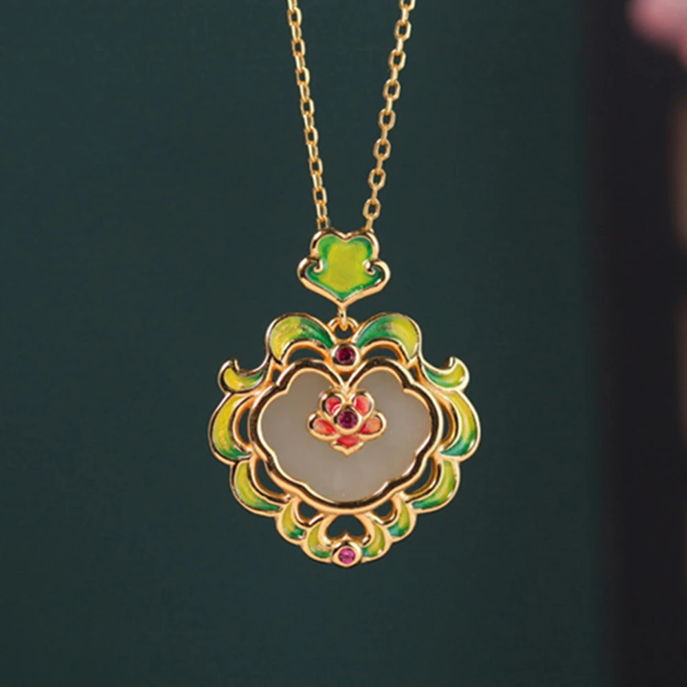 2024 New S925 Silver Colored Necklace with Gold Plated and Jade Inlaid Women's Pure Silver Chinese Style Collar Chain Gift
2024 New S925 Silver Colored Necklace with Gold Plated and Jade Inlaid Women's Pure Silver Chinese Style Collar Chain Gift