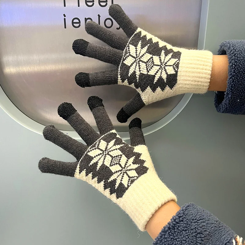 Embroidered Printed Snowflake Wrist Gloves Korean Knitted Crochet Wool Full Finger Mitten Winter Warm Touch Screen Hand Warmer
Embroidered Printed Snowflake Wrist Gloves Korean Knitted Crochet Wool Full Finger Mitten Winter Warm Touch Screen Hand Warmer