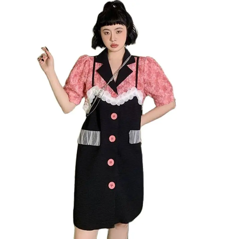 2023 Women's Dresses New Summer Style Sense of Design Ruffle Edge Appear Thin Pink Stitching Free Shipping
2023 Women's Dresses New Summer Style Sense of Design Ruffle Edge Appear Thin Pink Stitching Free Shipping