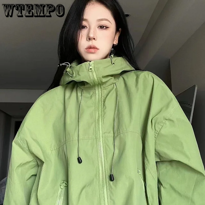 Y2K Green Windbreaker Jacket Women Oversized Hip Hop Streetwear Black Top Waterproof Hooded Coat Harajuku Techwear Outerwear
Y2K Green Windbreaker Jacket Women Oversized Hip Hop Streetwear Black Top Waterproof Hooded Coat Harajuku Techwear Outerwear