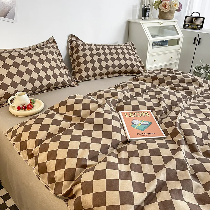 Vintage Checkerboard Bedding Coffee Blue Soft Single Full Queen Size Boys Girls Duvet Cover No Filler Flat Sheet Pillowcases Kit
Vintage Checkerboard Bedding Coffee Blue Soft Single Full Queen Size Boys Girls Duvet Cover No Filler Flat Sheet Pillowcases Kit