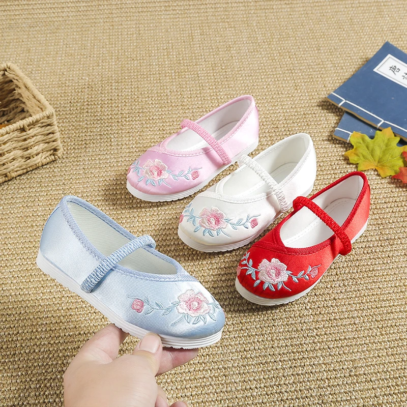 Chinese Antiquity Vintage Handmade Shoes For Girls Flats Traditional Dance Kids Ancient Style Flower Embroidery Children Hanfu
Chinese Antiquity Vintage Handmade Shoes For Girls Flats Traditional Dance Kids Ancient Style Flower Embroidery Children Hanfu
