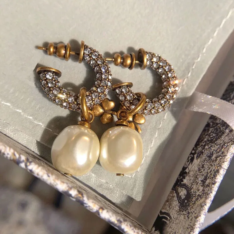 

Pearl Pendant Full Inlaid Zircon Stud Earrings Hook for Women South Korea Jewelry Accessories