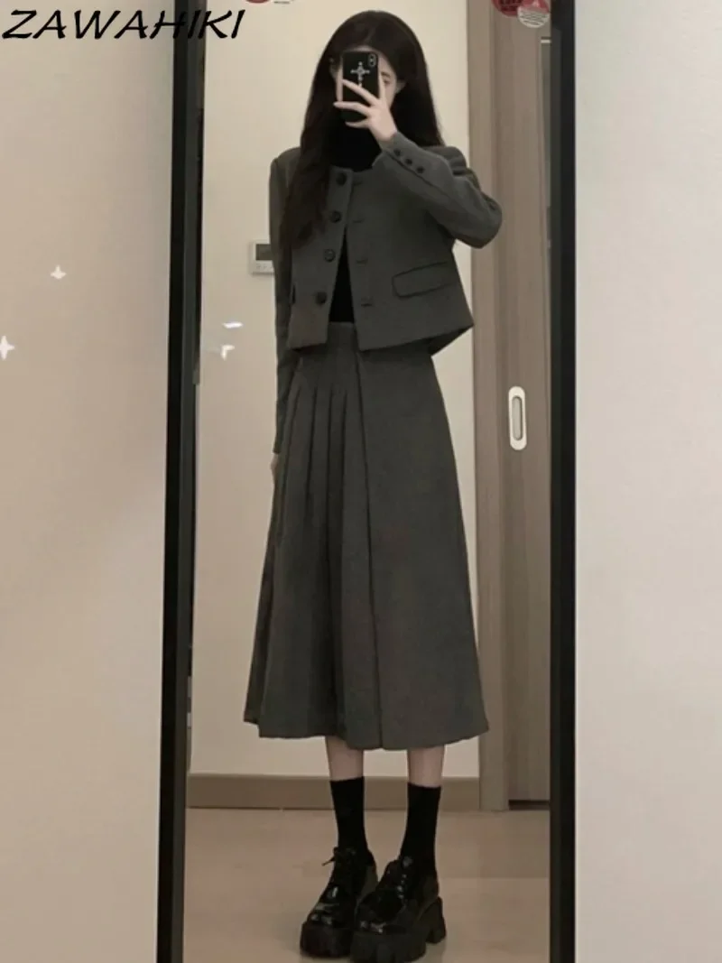 Spring Autumn Solid Color Elegant Temperament Preppy Gray Button-up Women Jackets + High Waist Pleated Mid-length Skirt Mujer
Spring Autumn Solid Color Elegant Temperament Preppy Gray Button-up Women Jackets + High Waist Pleated Mid-length Skirt Mujer