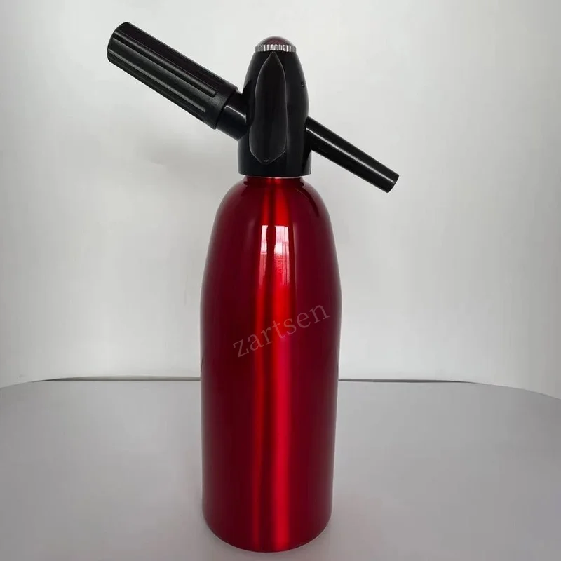 Manual 1L Soda Maker CO2 Dispenser WATER Bubble Generator Cool Drink Cocktail Soda Machine Aluminum Bar DIY Water Dispenser
Manual 1L Soda Maker CO2 Dispenser WATER Bubble Generator Cool Drink Cocktail Soda Machine Aluminum Bar DIY Water Dispenser