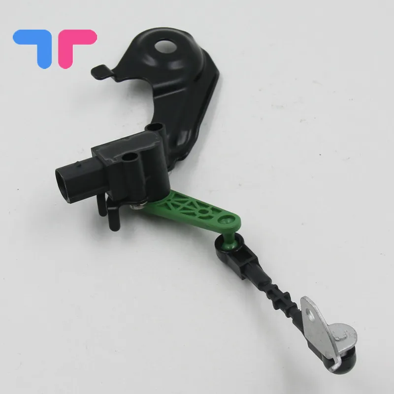 Rear Right Headlight Level Sensor For Audi A7 S7 RS7 S8 S6 A8 D4 OEM 4H0941310C 4H0941310B 4H0941310E
Rear Right Headlight Level Sensor For Audi A7 S7 RS7 S8 S6 A8 D4 OEM 4H0941310C 4H0941310B 4H0941310E