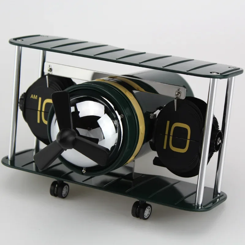 Creative German Retro Airplane Flip Clock Automatic Propeller Aircraft Head Flip Leaf Clock Desktop Mechanical Desk Clock
Creative German Retro Airplane Flip Clock Automatic Propeller Aircraft Head Flip Leaf Clock Desktop Mechanical Desk Clock