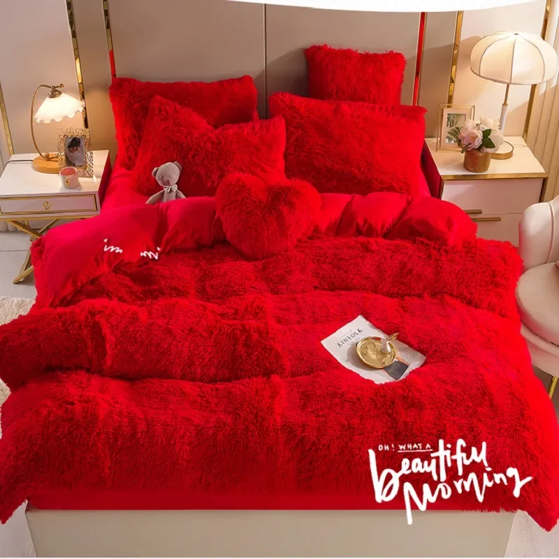 Luxury Plush Fabric Autumn And WInter Thickening Warmth Red Coral Fleece Four-piece Ded Soft Crystal Plush Quilt Cover For bed
Luxury Plush Fabric Autumn And WInter Thickening Warmth Red Coral Fleece Four-piece Ded Soft Crystal Plush Quilt Cover For bed