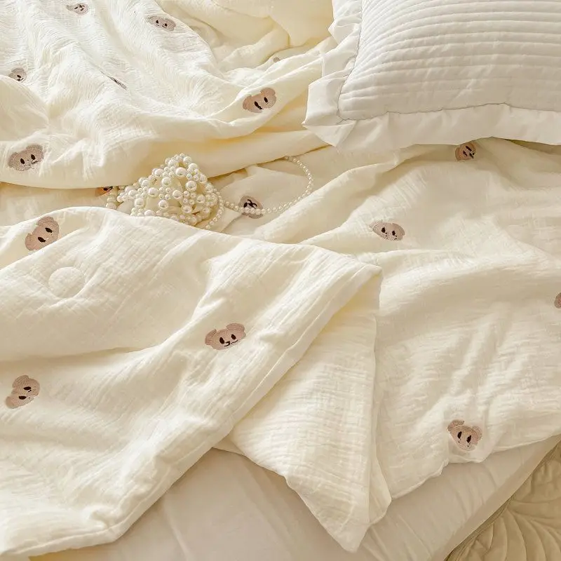 Summer Ice Cool Thin Quilt Comforter Soft Air Conditioning Quilt/Duvet/Blanket Bed 150 Single Bed Quilt
Summer Ice Cool Thin Quilt Comforter Soft Air Conditioning Quilt/Duvet/Blanket Bed 150 Single Bed Quilt