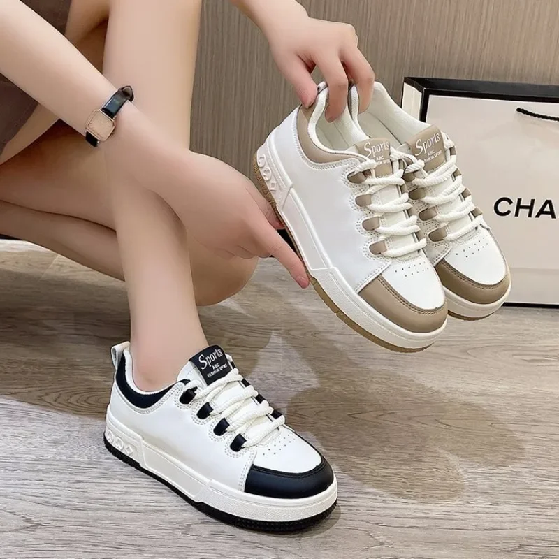Cate shoes women's new flat soles breathable little white shoes casual trend sports women's shoes
Cate shoes women's new flat soles breathable little white shoes casual trend sports women's shoes