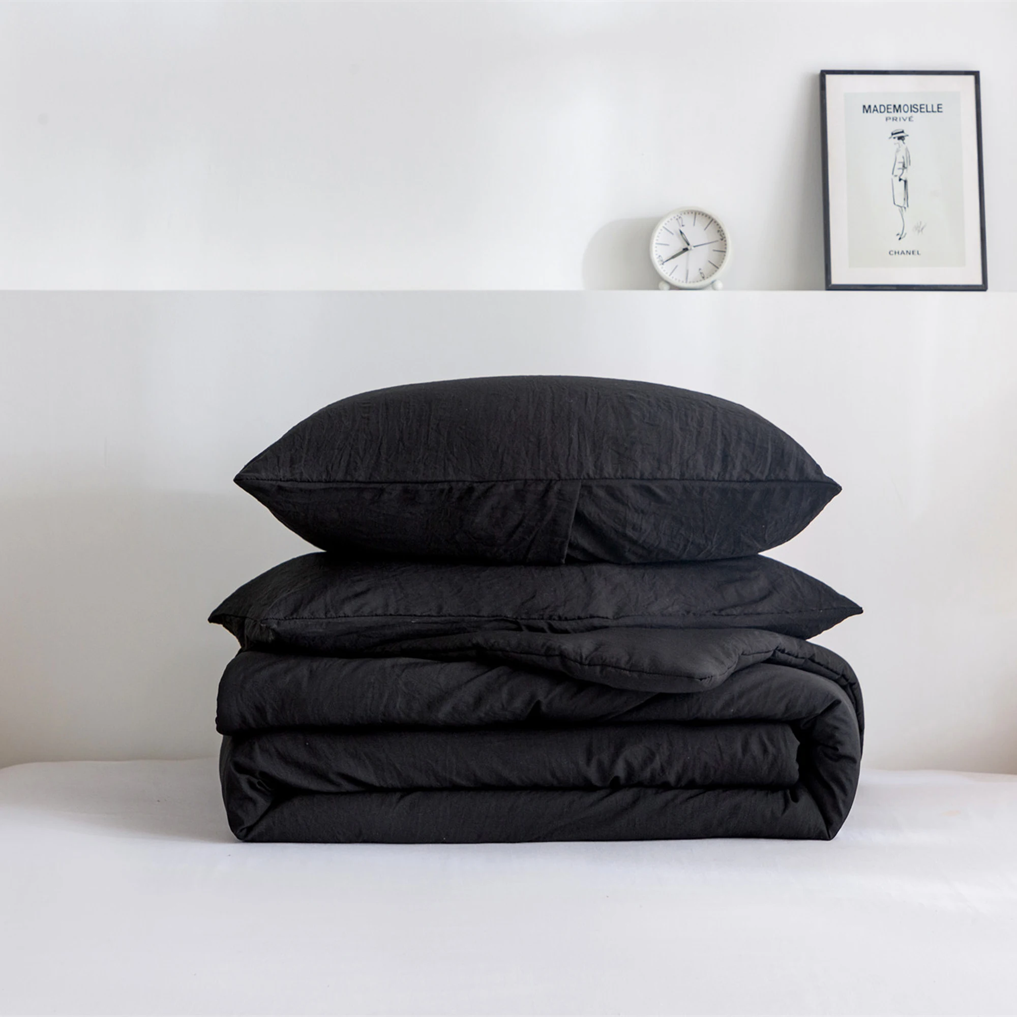 Twin XL Cotton Quilt Comforter Set Black Four Seasons Soft Bedding Lightweight Soft Bedding with Pillowcase
Twin XL Cotton Quilt Comforter Set Black Four Seasons Soft Bedding Lightweight Soft Bedding with Pillowcase