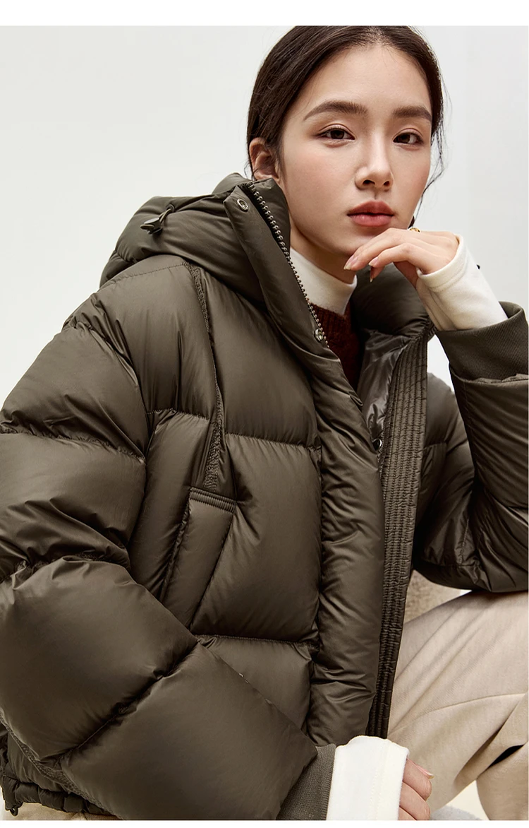 SENTUBILA Hooded Puffer Down Coat for Women 2024 Winter Lightweight Warmth 90% White Duck Down Short Jacket Outerwear W44Y55965 SENTUBILA Hooded Puffer Down Coat for Women 2024 Winter Lightweight Warmth 90% White Duck Down Short Jacket Outerwear W44Y55965