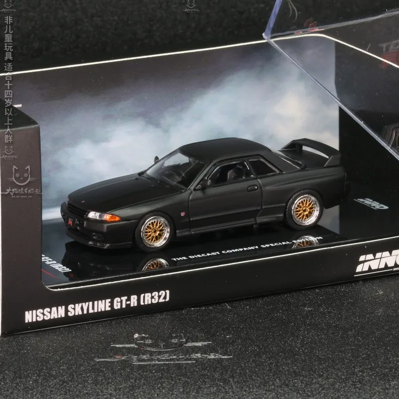 

INNO 1:64 NISSAN SKYLINE GTR R32 Matt black alloy model collection gift