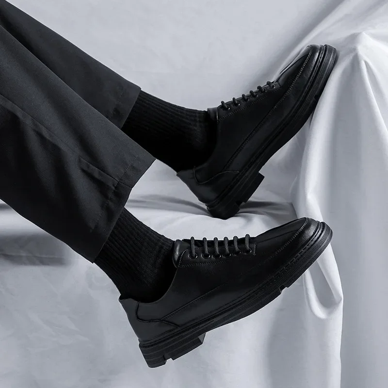 Brogues Shoes Business Men Dress Shoes Fashion Elegant Formal Wedding Shoes Men Lace Up Office Oxford Shoes for Men 2022
Brogues Shoes Business Men Dress Shoes Fashion Elegant Formal Wedding Shoes Men Lace Up Office Oxford Shoes for Men 2022