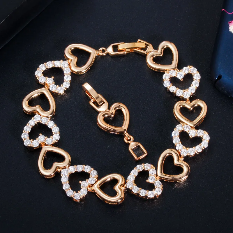 Women's S925 Sterling Silver Fashion Exquisite Hollow Heart Zircon Bracelet Party Gift Silver Jewelry Bracelet Wholesale 
Women's S925 Sterling Silver Fashion Exquisite Hollow Heart Zircon Bracelet Party Gift Silver Jewelry Bracelet Wholesale