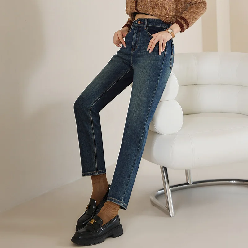 Woman Jeans Streetwear Vintage Quality Fashion Harajuku Straight Pants High Waist Clothes Denim Casual Clothing Blue
Woman Jeans Streetwear Vintage Quality Fashion Harajuku Straight Pants High Waist Clothes Denim Casual Clothing Blue