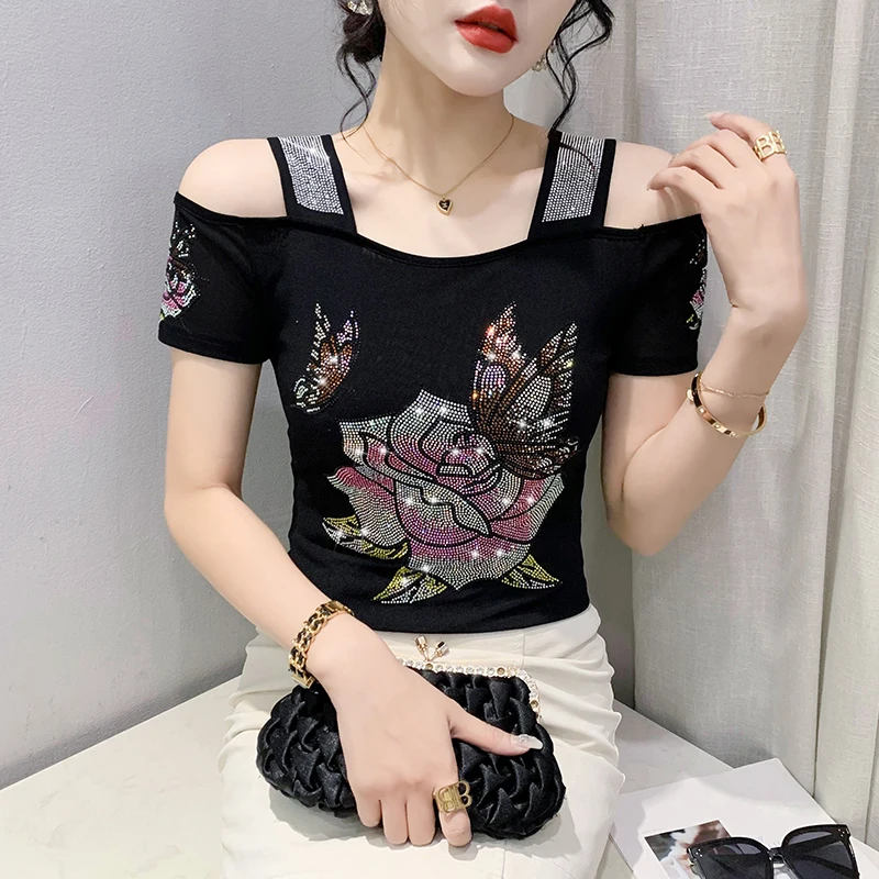 2023 Summer Clothes T-Shirt Chic Double Gauze Shiny Diamonds Flower Off Shoulder Women Tops Sexy Back Short Sleeve Tees 34144
2023 Summer Clothes T-Shirt Chic Double Gauze Shiny Diamonds Flower Off Shoulder Women Tops Sexy Back Short Sleeve Tees 34144