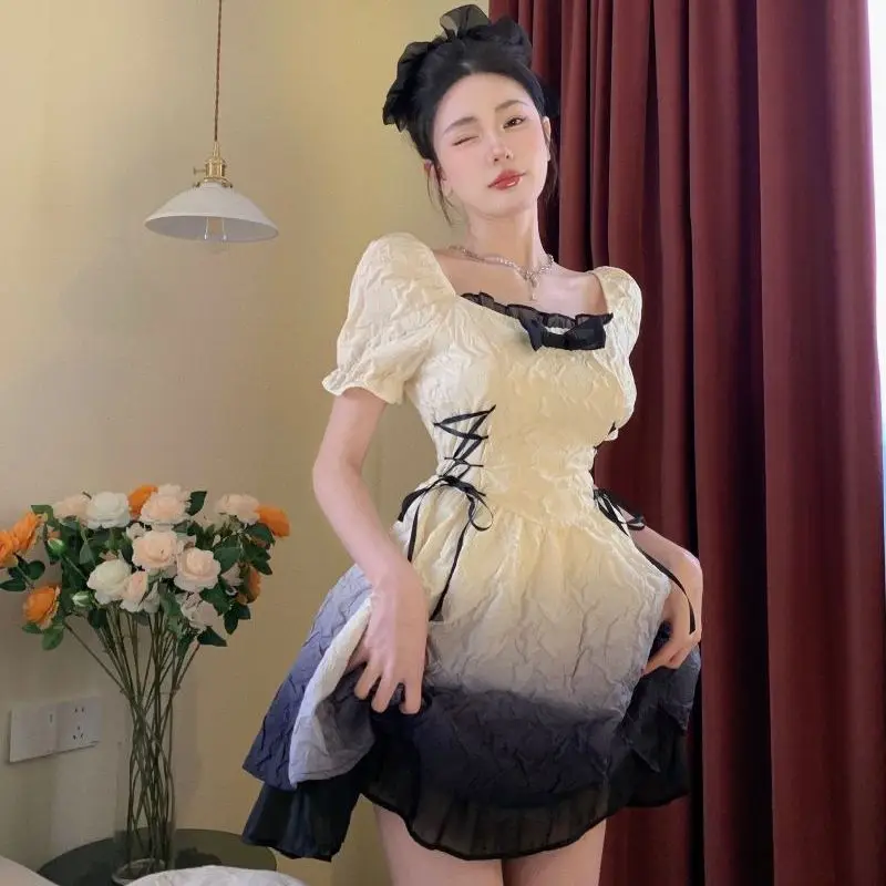 2023 New Spring/Summer Dressed Girl French Square Neck Puff Sleeve Gradient Waist Retraction Princess Free Shipping
2023 New Spring/Summer Dressed Girl French Square Neck Puff Sleeve Gradient Waist Retraction Princess Free Shipping