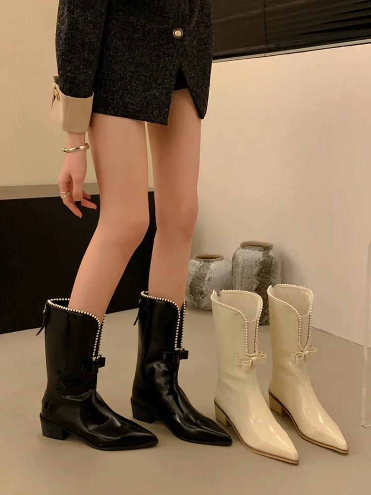 Women's Shoes Short Boots Pointed Toe Thick Heel Pearl Bow Tie Women's Boots 2023 New Mid Length Boots High Heels
Women's Shoes Short Boots Pointed Toe Thick Heel Pearl Bow Tie Women's Boots 2023 New Mid Length Boots High Heels