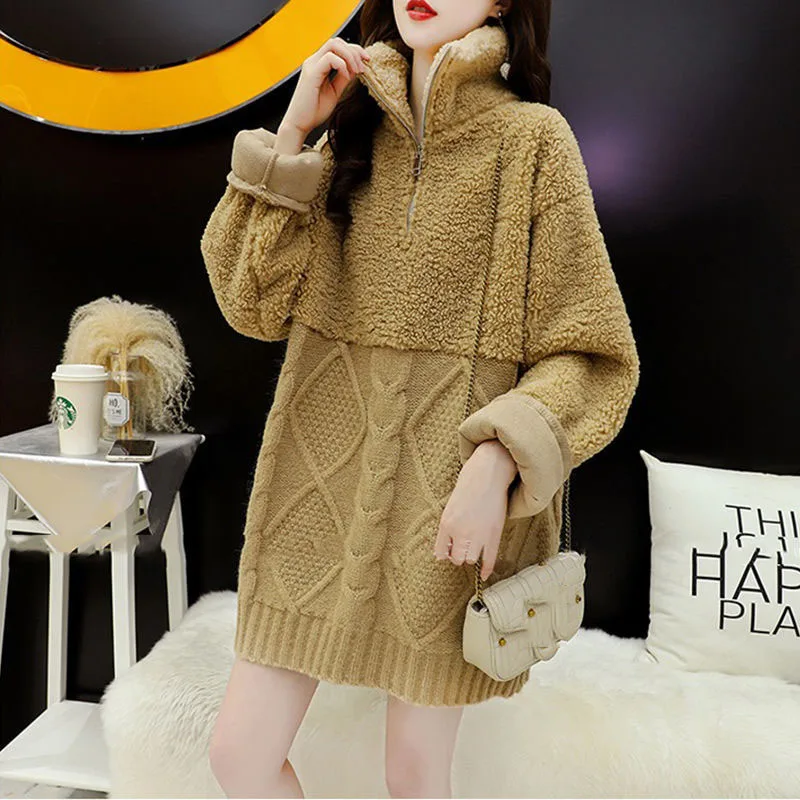 Autumn Winter Imitation Lambswool Splicing Sweater Women's Jacket Long Sleeves Loose Knitted Sweater Coat Female Tops 2023 New
Autumn Winter Imitation Lambswool Splicing Sweater Women's Jacket Long Sleeves Loose Knitted Sweater Coat Female Tops 2023 New
