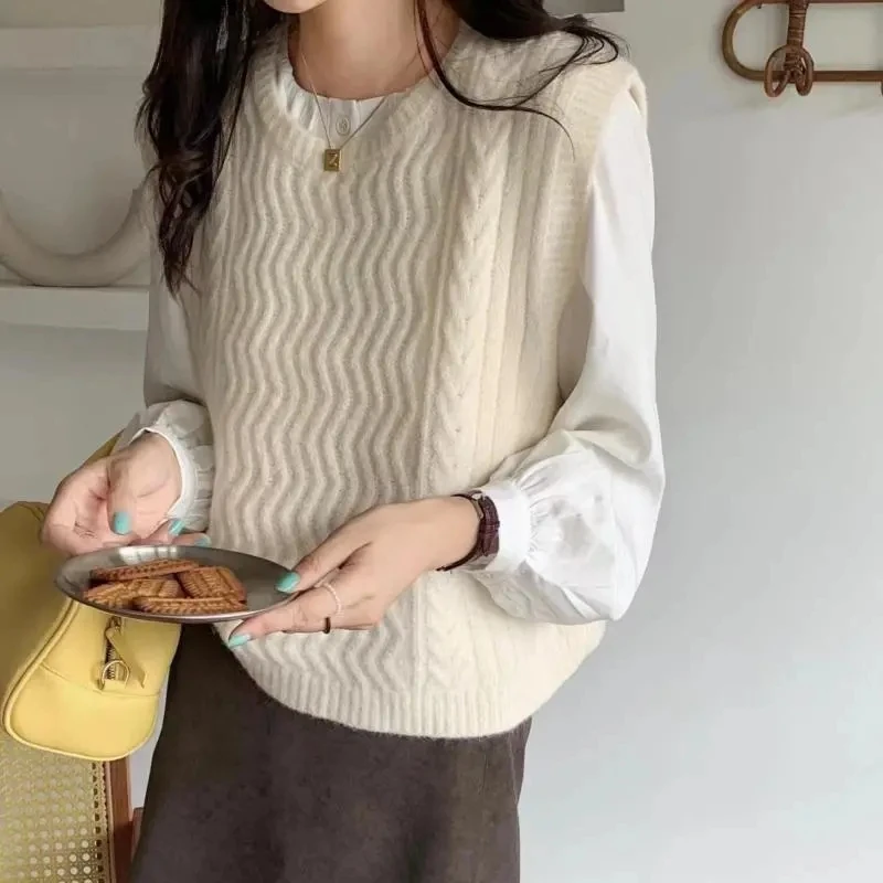 Yasuk All Season Casual Vest Women's Loose Knitted Top Sweater Gentle Versatile Retro Stripe Warm Girl Thick
Yasuk All Season Casual Vest Women's Loose Knitted Top Sweater Gentle Versatile Retro Stripe Warm Girl Thick