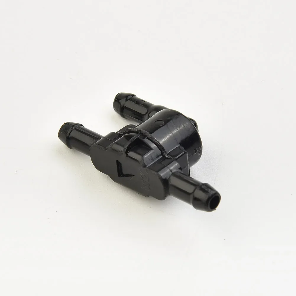 1pc For Toyota 2008-2016 Black Wiper Washer Windshield Check Valve New 8532128020 Wiper Spray Pipe Three-way Valve
1pc For Toyota 2008-2016 Black Wiper Washer Windshield Check Valve New 8532128020 Wiper Spray Pipe Three-way Valve