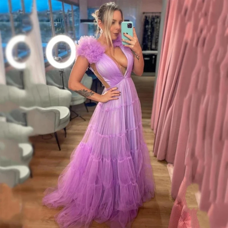 Lavender Multilayer Evening Dresses Hydrangea Shoulder A-line Prom Dress Sexy V-neck Tulle Robe De Soiréeفساتين مناسبة رسمية
Lavender Multilayer Evening Dresses Hydrangea Shoulder A-line Prom Dress Sexy V-neck Tulle Robe De Soiréeفساتين مناسبة رسمية