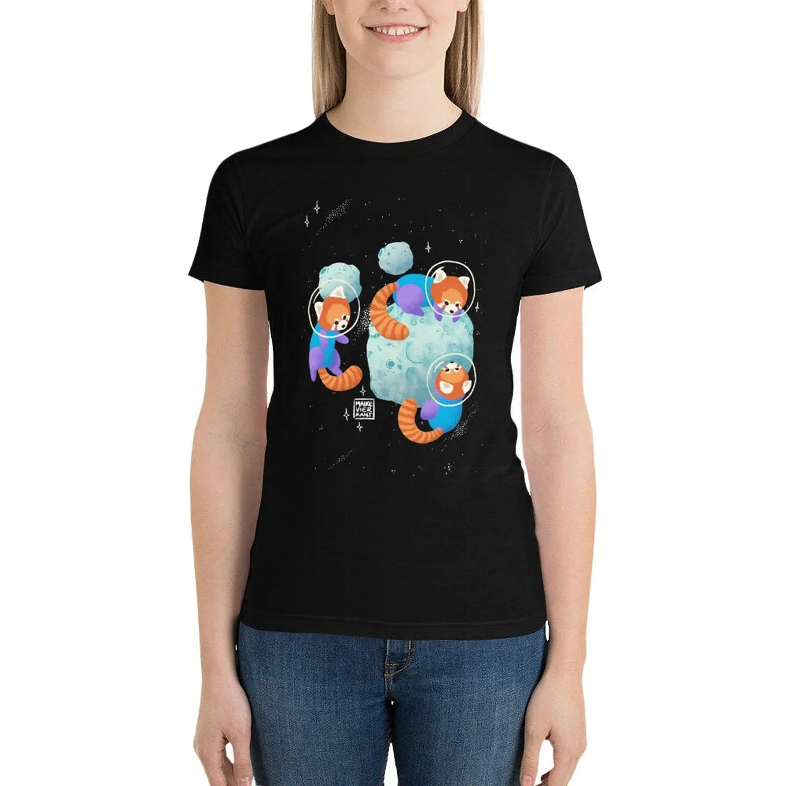 Red Space Pandas T-Shirt anime clothes hippie clothes spring clothes Women 2024
Red Space Pandas T-Shirt anime clothes hippie clothes spring clothes Women 2024